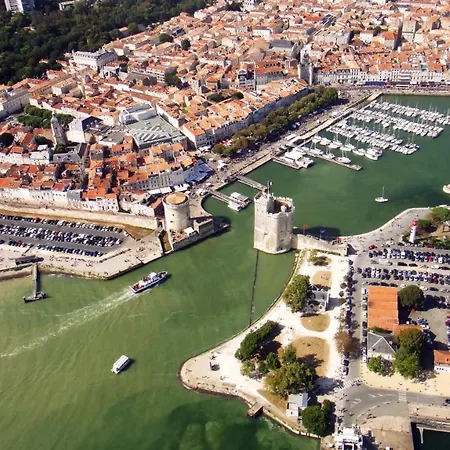 Appt 2 A 4 Pers - Vieux Port Apartmán